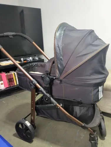 Carrinho cadeirinha berço vendo!