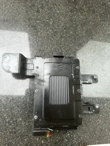Amplificador Infinity Original Kia Sorento 2013 2014 OEM