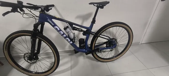 Bicicleta Caloi carbon 