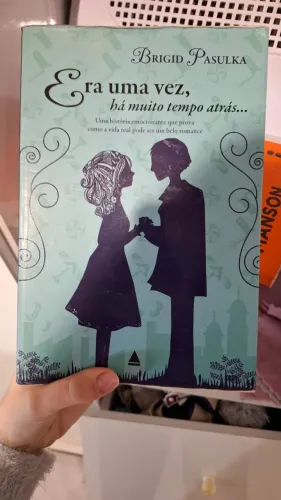 Livro era uma vez a muito tempo atrás 