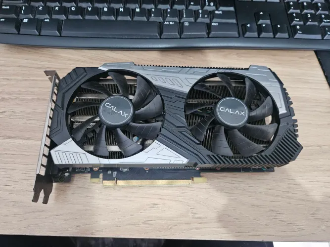 Placa de vídeo RTX 2060 Super 8gb Galax