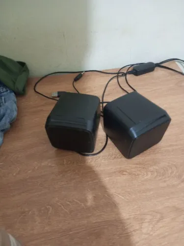Caixas de som para computador e celular