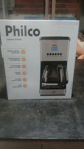 CAFETEIRA NOVA
