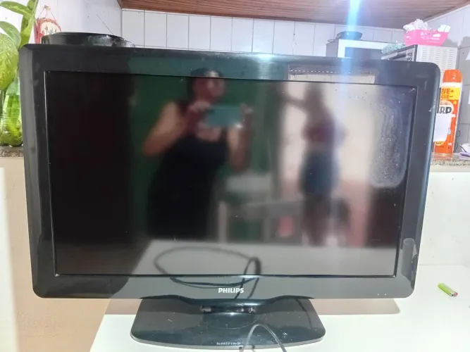 TV Philips (leia o anúncio)