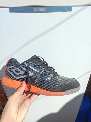 Tênis Futsal - Umbro Pro 5 Bump Carbon