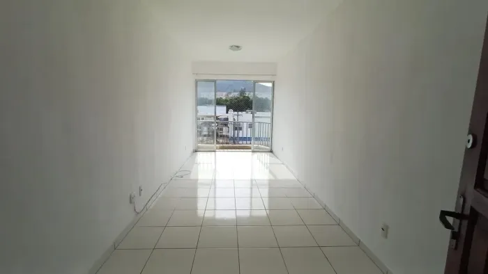 APARTAMENTO 1 QUARTO 69M² NA TAQUARA/DESOCUPADO/OPORTUNIDADE/ENTRAR E MORAR