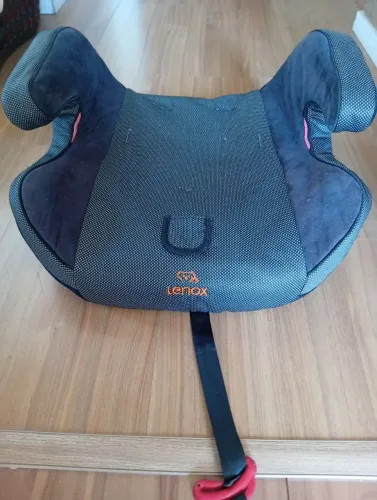 Assento elevatório 