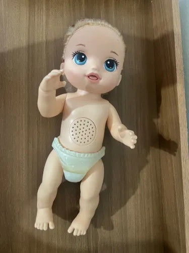 BONECA BABY ALIVE FRALDA MÁGICA HASBRO 2015