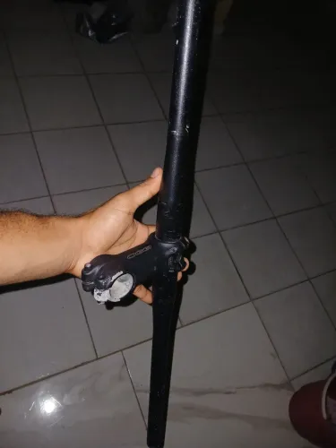 Guidão de alumínio com mesa