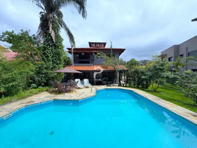 Casa à venda em Riviera de São Lourenço