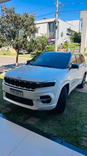 Jeep Commander Overland T270 1.3 TB Flex AUT 2025