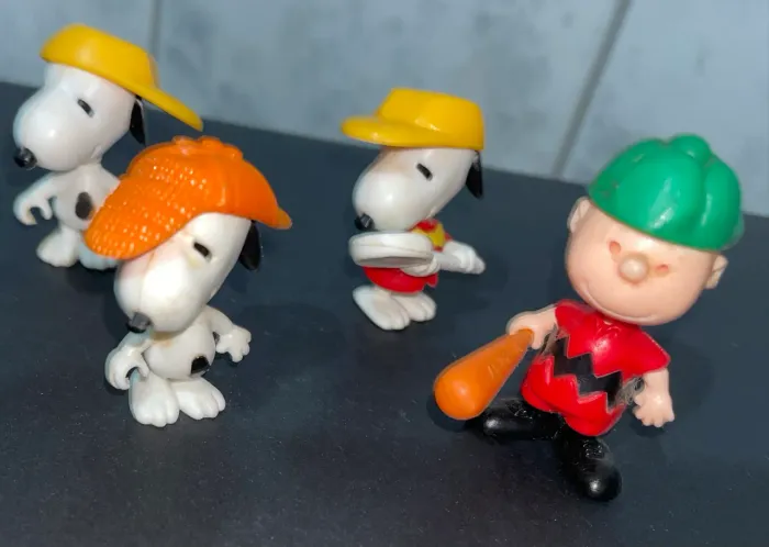 Coleção Kinder Ovos Snoopy