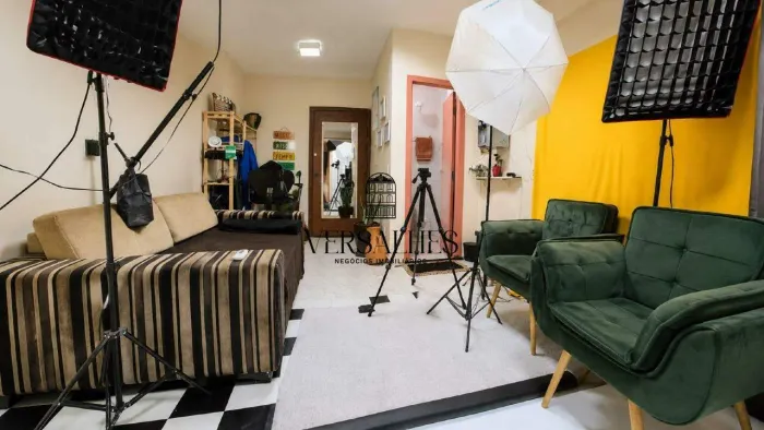 Sala Comercial á venda com 01 banheiro, 39m², sem vaga - Bairro Floresta