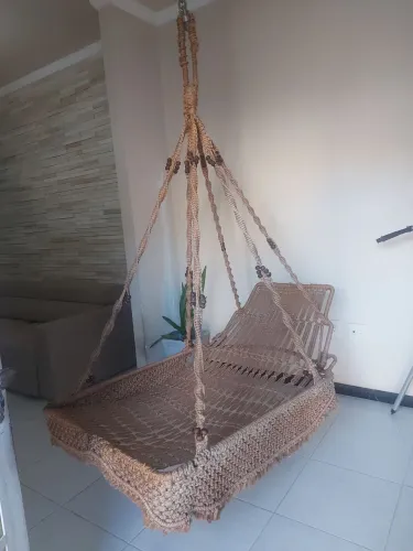 Vendo Cadeira Pendente