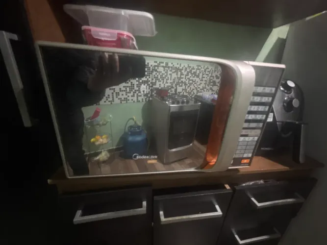 Microondas c/ defeito não esquenta