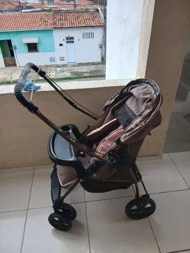 CARRINHO + BEBÊ CONFORTO