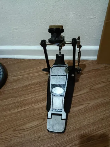 Pedal de bumbo Prime com base 
