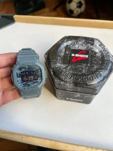 Casio G-Shock DW-5600CA-2DR