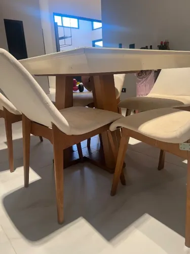 Mesa de jantar 1 metro por 1,5 metros