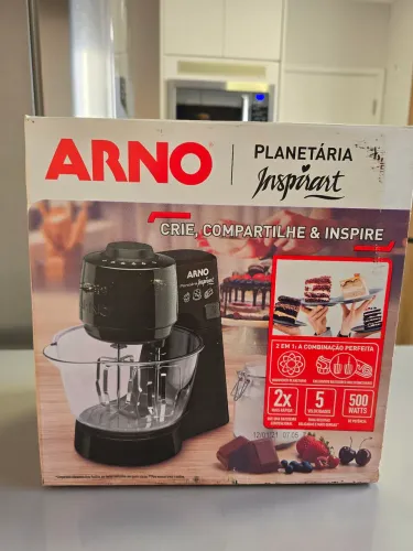 Batedeira Planetária Arno Preta 500W Inspirart NOVA