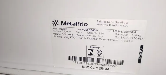 Refrigerador Expositor Vertical Metalfrio VB28R (303 Litros) 220V