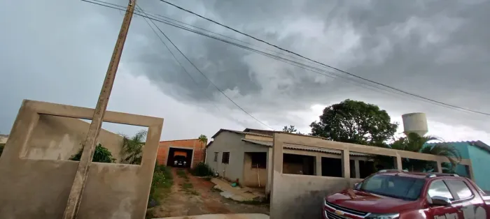 Casa à venda em condomínio fechado na Rajadinha-Df!!!!!