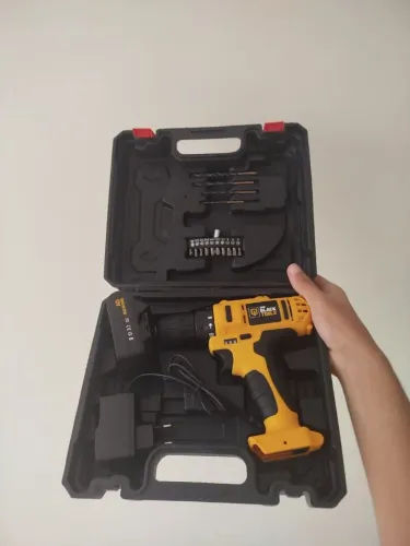 Furadeira E Parafusadeira Black tools 12v