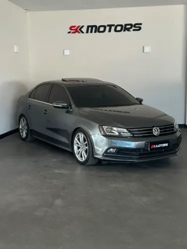 Volkswagen Jetta Highline 2.0 TSI 16V 4P Tiptronic 2017