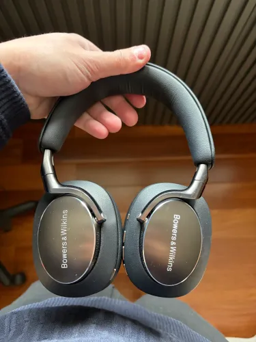 Headphone - B&W - PX8