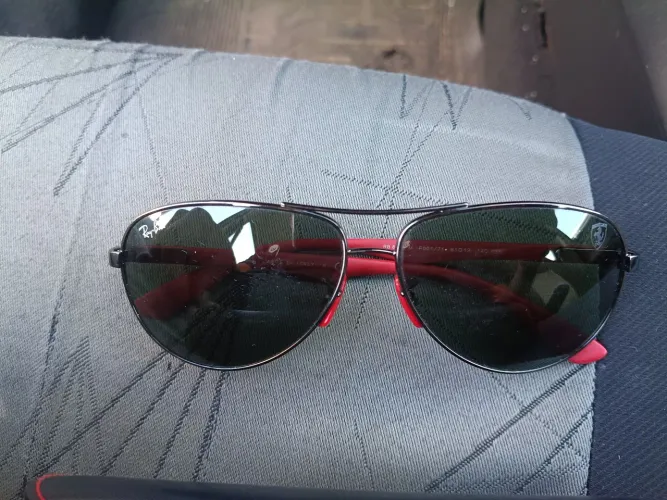 Rayban original escuderia Ferrari urgente