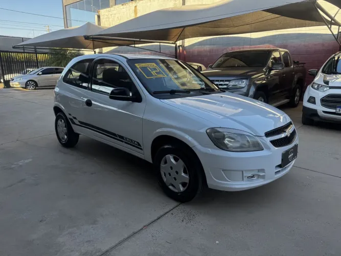 Chevrolet Celta Life/ LS 1.0 MPFI 8V Flexpower 3P 2012