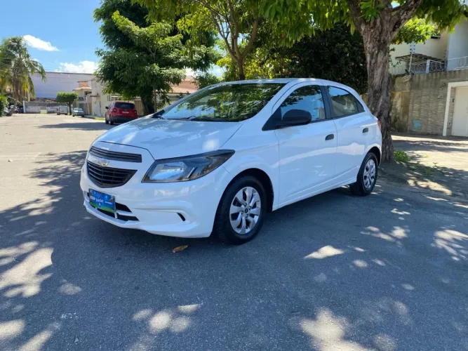 Chevrolet Onix JOY Hatch 1.0 8V Flex Mec. 4P 2018