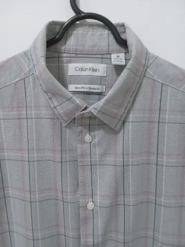 Camisa Calvin Klein Slim Fit- Stretch original comprada nos Estados Unidos