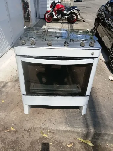 VENDO ESTE FOGÃO ESMALTEC 5 BOCAS TOP COM A ENTREGA GRÁTIS CUIDA 