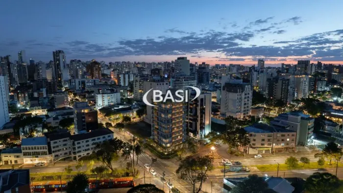 Apartamento à venda com 3 suítes no Bigorrilho em Curitiba
