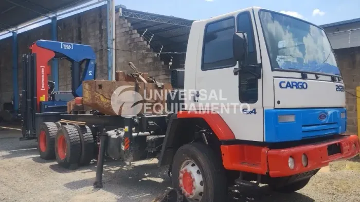 Caminhão ford cargo 2628 ano 2010 munck 70.700