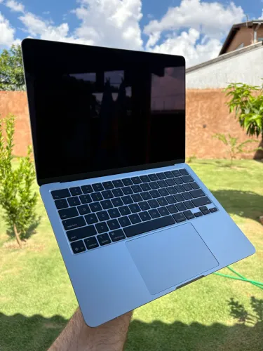MacBook Air M4 - 5 ciclos de bateria