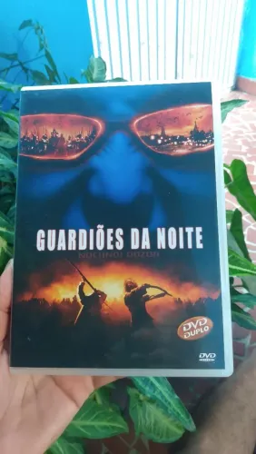 DVD duplo original guardiões da noite em ótimo estado. 