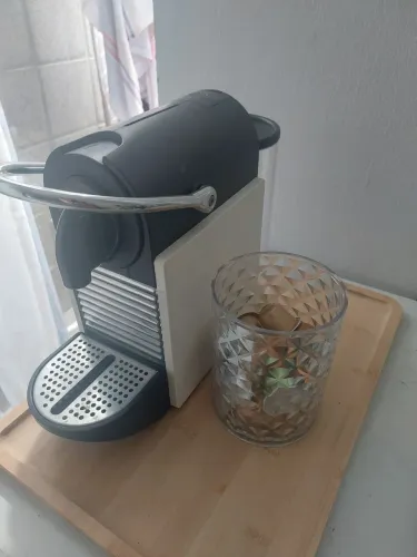 Cafeteira NESPRESSO