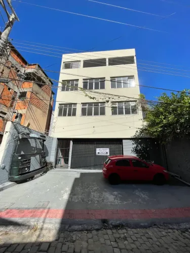 Imóvel para aluguel tem 550 metros quadrados com 10 quartos em Centro - Vitória - ES