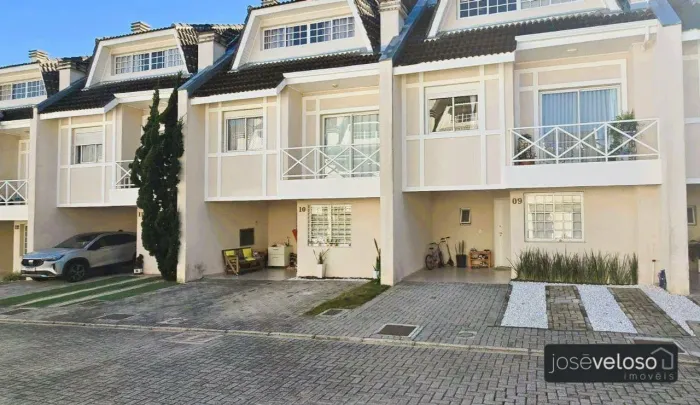 Sobrado com 4 dormit sendo 2 Suítes por R$ 5.300/mês - Portão - Curitiba/PR