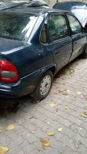 Chevrolet Corsa Sedan GLS 1.6 MPFI 4P 1999