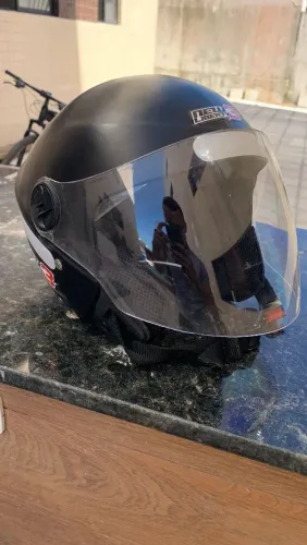 Capacete