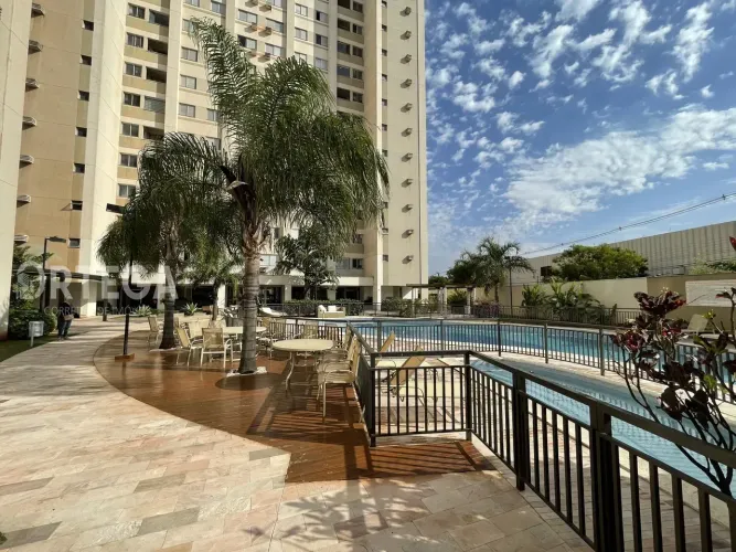 Apartamento para venda com 3 quartos em Maringá - PR