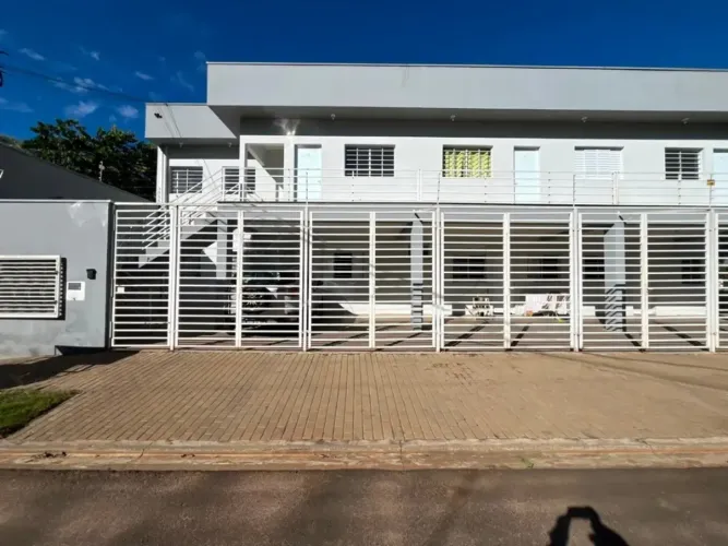 Kitnet residencial com 01 quarto no Jardim Residencial Village.