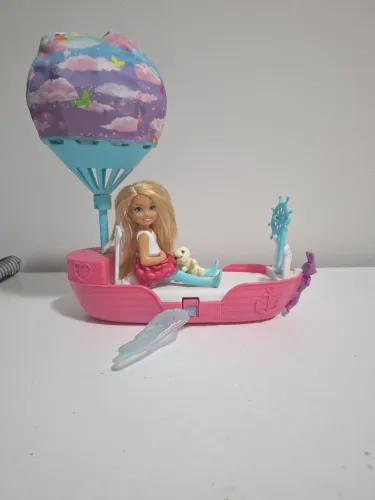 Barco mágico da Barbie