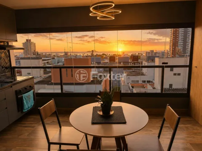 Apartamento à venda Rua Begônia, Enseada - Guarujá