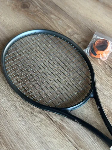 Raquete Wilson RF01 PRO (novíssima) Modelo ROGER FEDERER