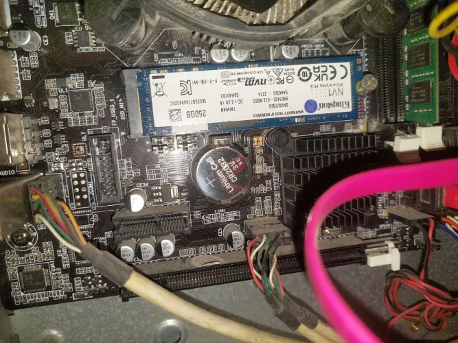 Ssd nvme 250 gigas kingston