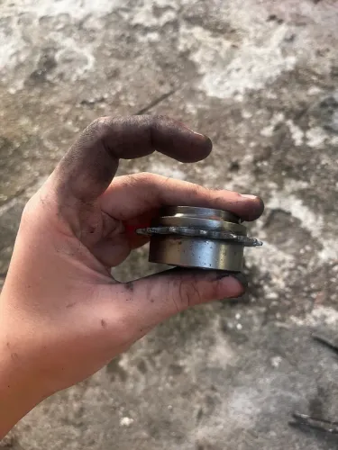 Cubo a disco e catraca 